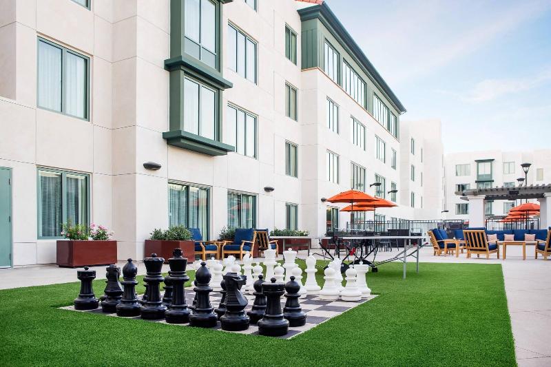 Отель Residence Inn By Marriott Los Angeles Pasadena/old Town