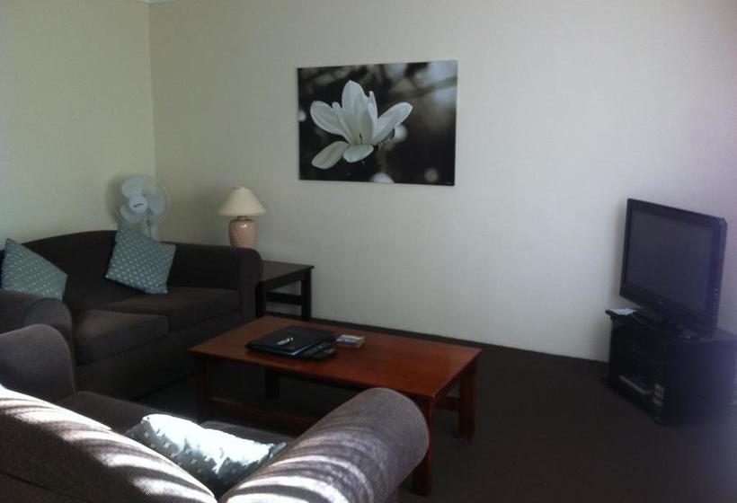 ホテル Telopea Court