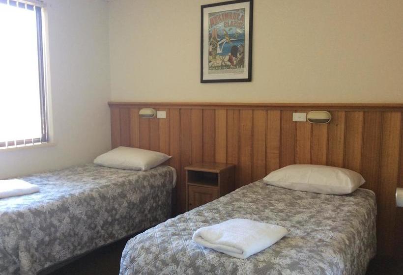 ホテル Telopea Court