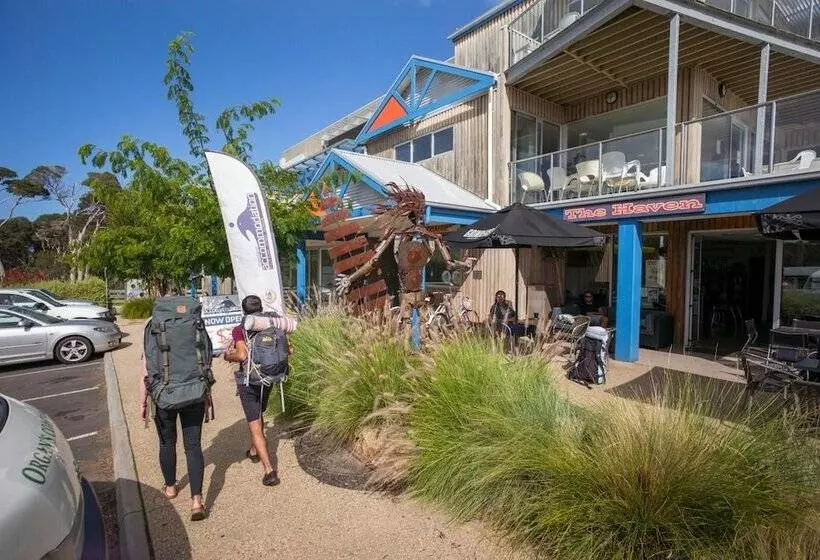 酒店 The Island Accommodation