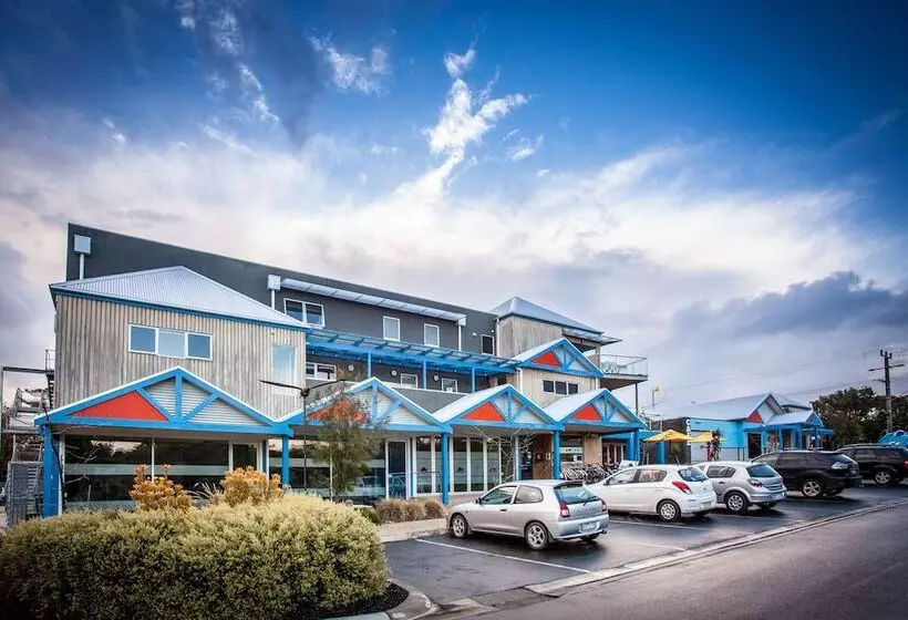 酒店 The Island Accommodation