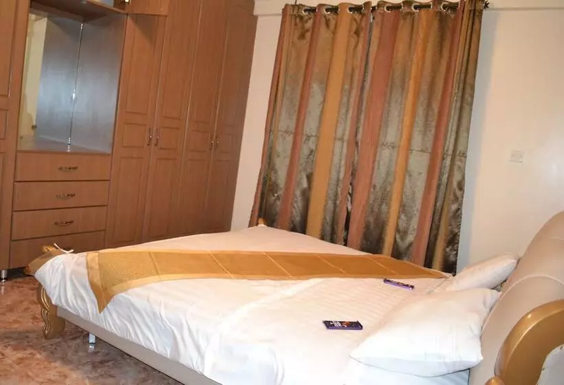 هتل Valencia Kampala