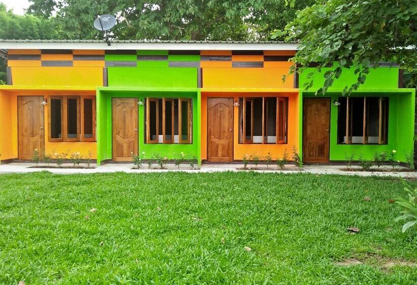 پانسیون Pai Friendly Resort