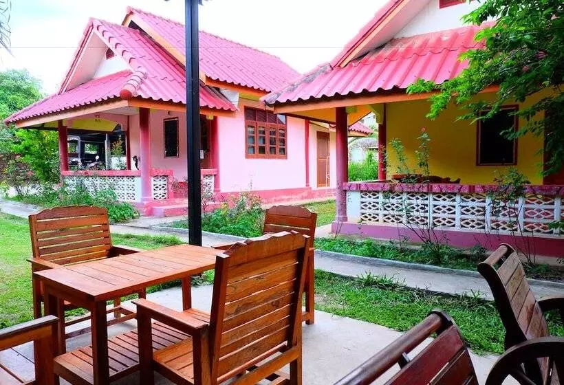 Pensão Pai Friendly Resort