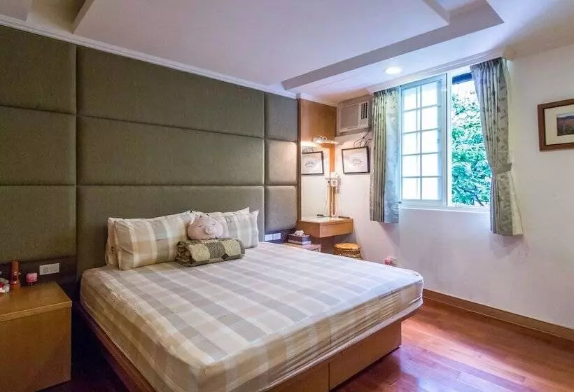 پانسیون Wensing House