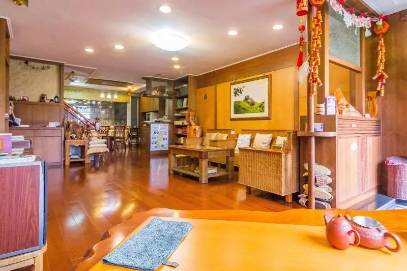 پانسیون Wensing House