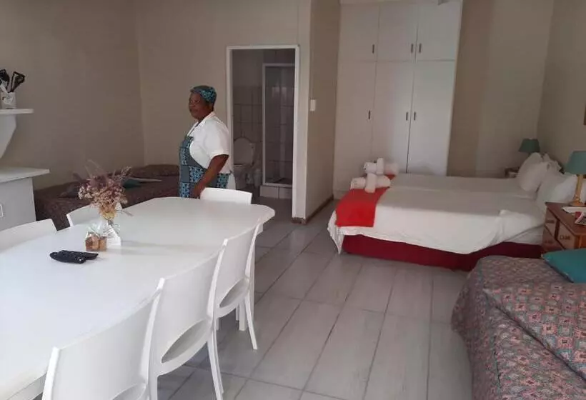 بنسيون Whale Watchers Inn