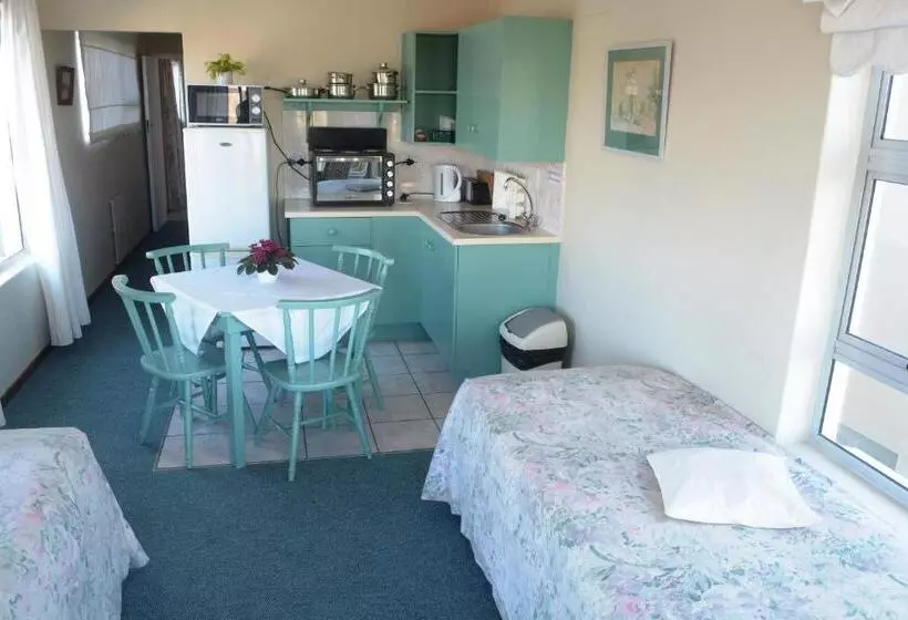 بنسيون Whale Watchers Inn