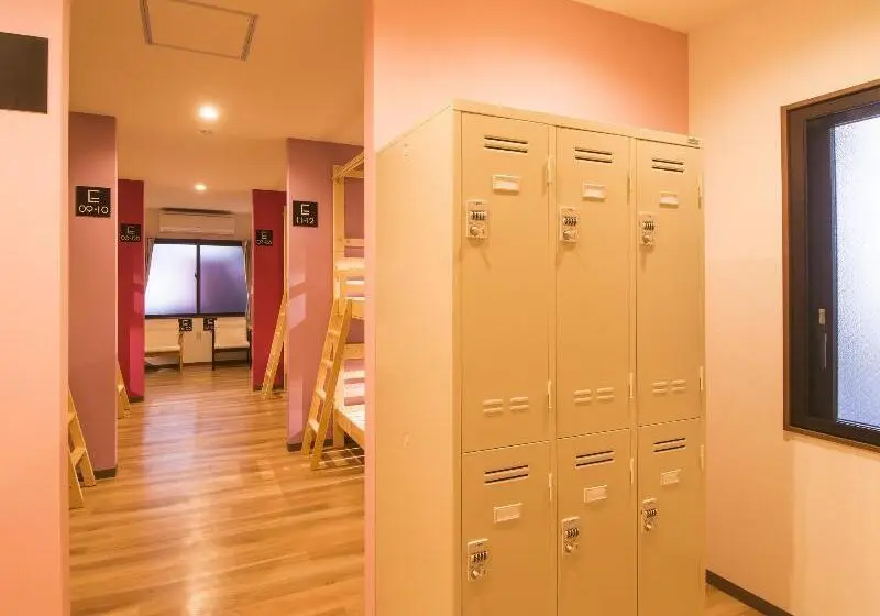 ユースホステル Beppu Rojiura Stay&sauna