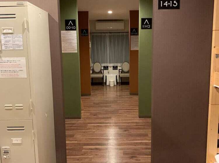 הוסטל Beppu Rojiura Stay&sauna