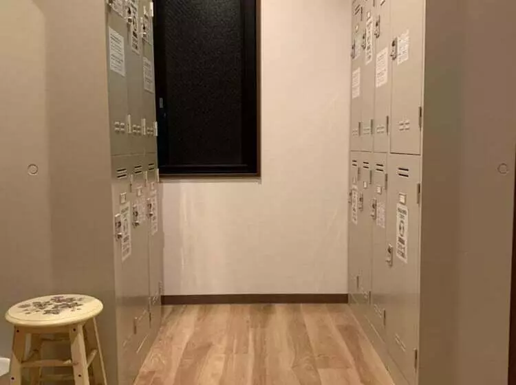 הוסטל Beppu Rojiura Stay&sauna