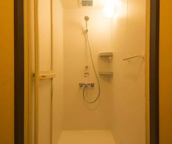 הוסטל Beppu Rojiura Stay&sauna