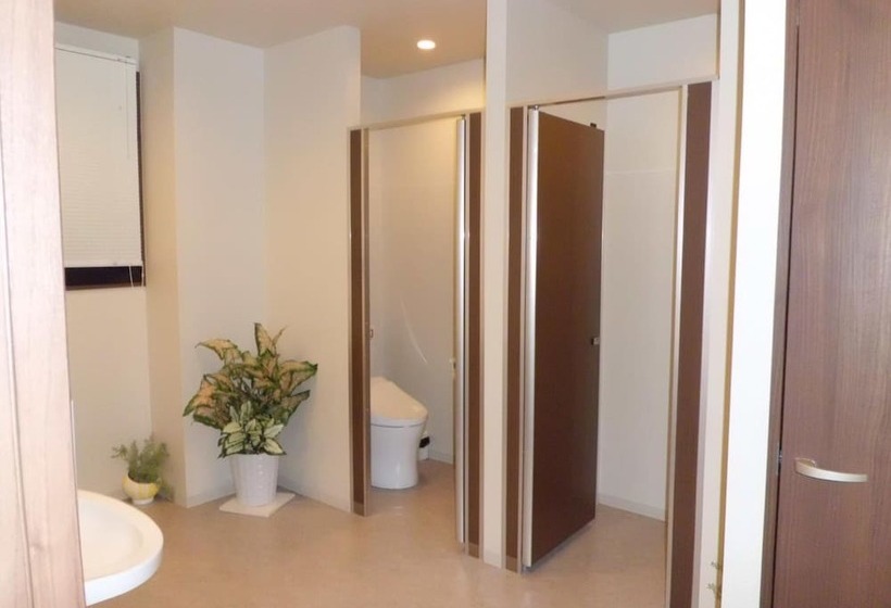 הוסטל Beppu Rojiura Stay&sauna