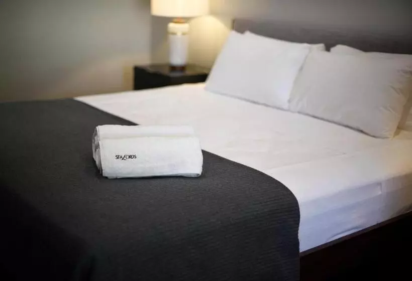 住宿加早餐  Sealords