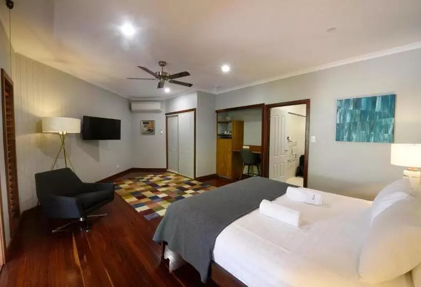 住宿加早餐  Sealords