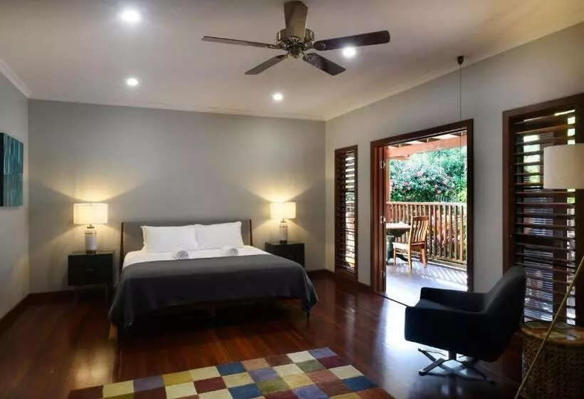 住宿加早餐  Sealords