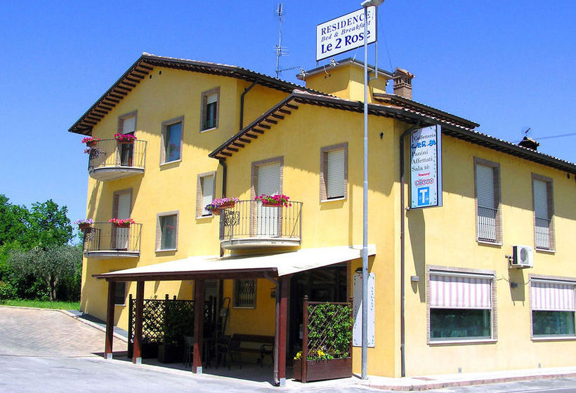 ホテル Albergo Le 2 Rose