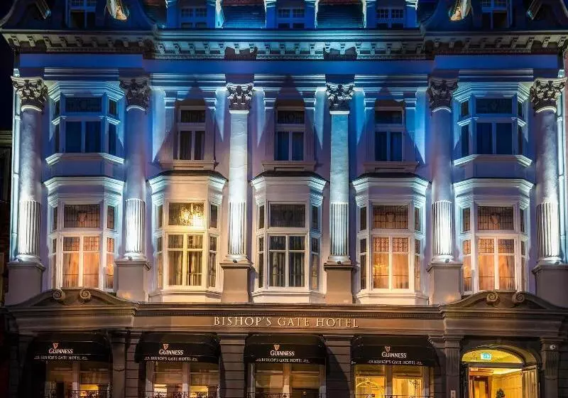 هتل Bishop S Gate