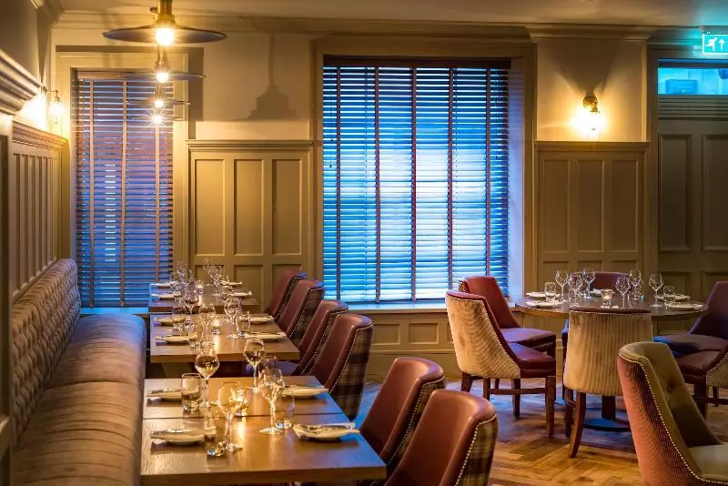 هتل Bishop S Gate