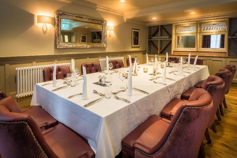 Отель Bishop S Gate