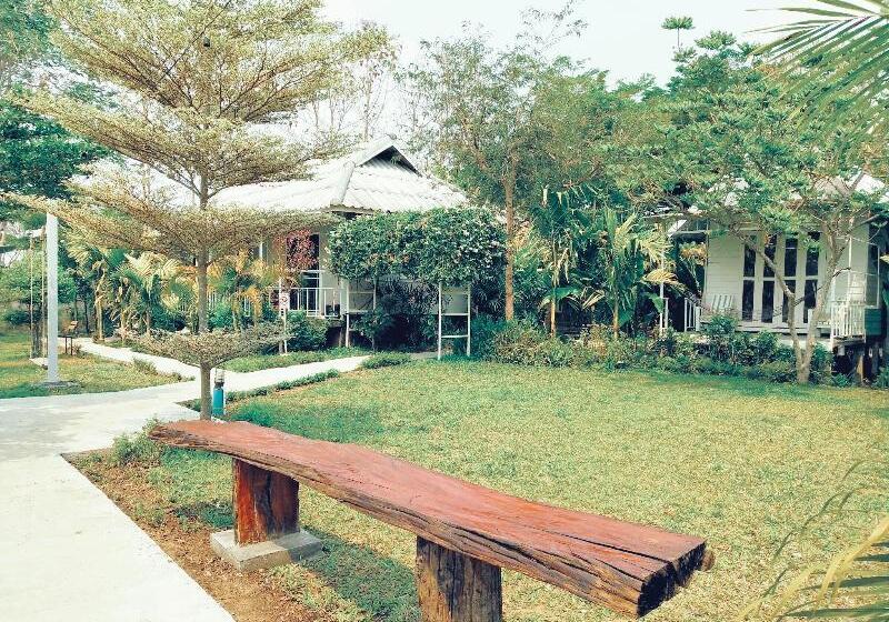 هتل Canary Guesthouse