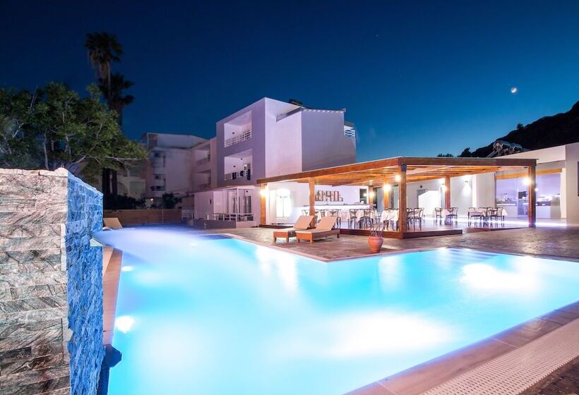 בית מלון כפרי Essential Summer   Adults Only