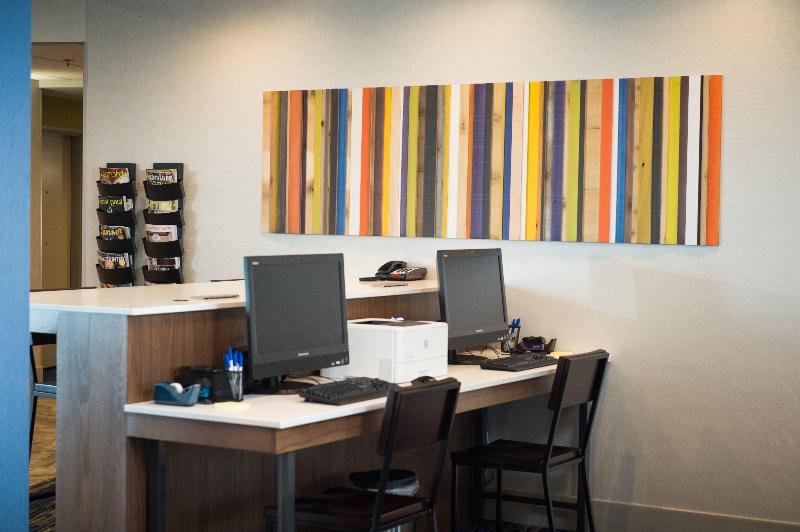 호텔 Holiday Inn Express & Suites Rock Falls, An Ihg