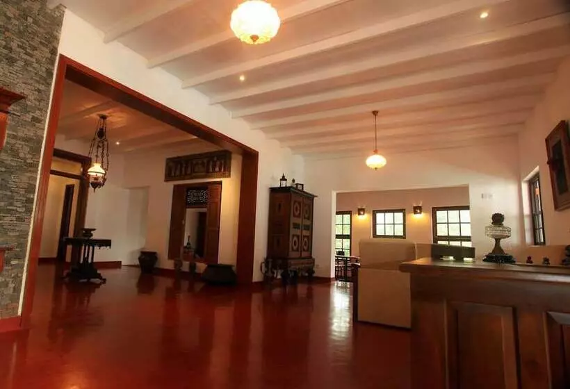 Hotel Kaya Residence Kandy