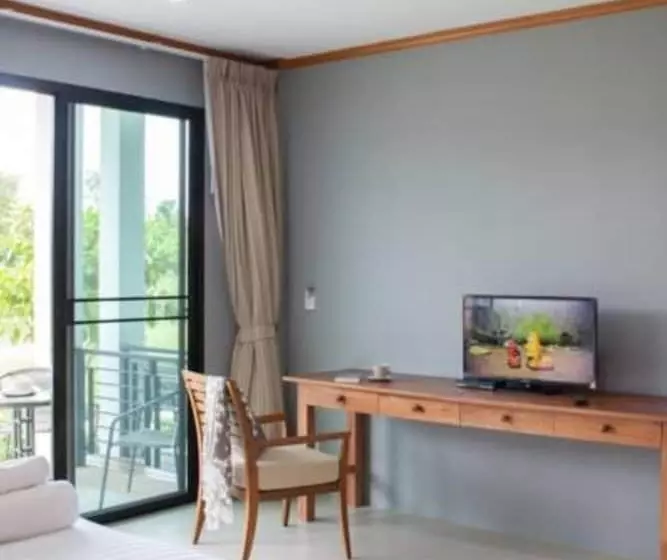 Hotelli Moonlight Cottage Phuket