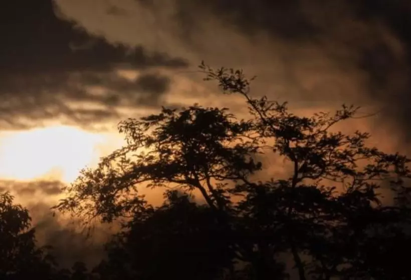 Hotelli Moonlight Cottage Phuket