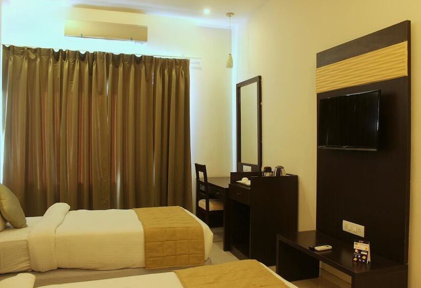 בית מלון כפרי OYO 3030 Udaipole