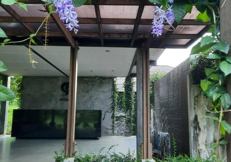 Отель Plub Pla Koh Mak Retreat