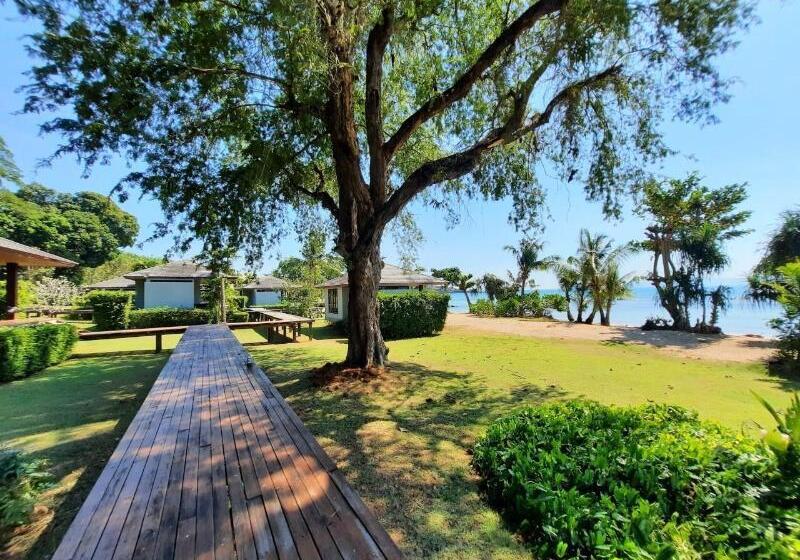 Отель Plub Pla Koh Mak Retreat