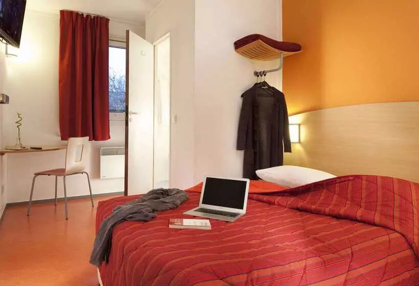 Fast Hotel Les Ulis   Courtabœuf