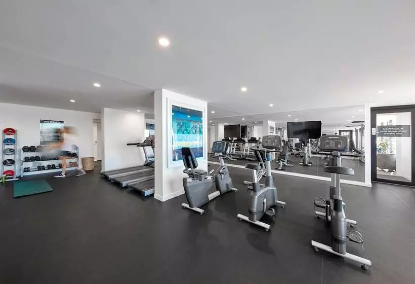 هتل The Johnson Brisbane Art Series