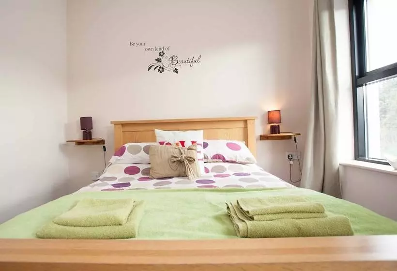 酒店 The Lamb And Flag