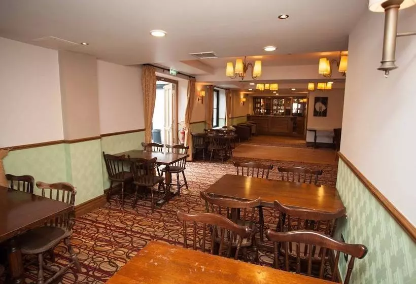 酒店 The Lamb And Flag