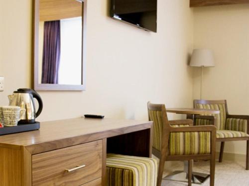 酒店 The White Hart