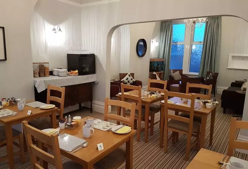 Pension (Hôtel basse catégorie) The Sea Croft Bed Breakfast & Bar St Annes
