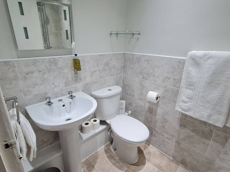 膳宿费 The Sea Croft Bed Breakfast & Bar St Annes