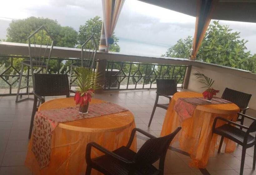 Boutique B & B At Stonevillage