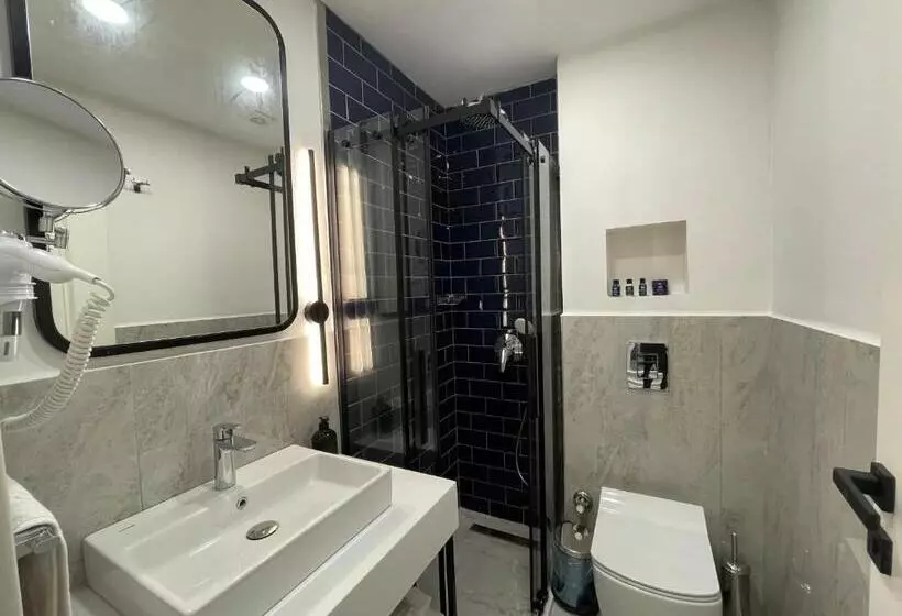 ホテル Mona Bosphorus