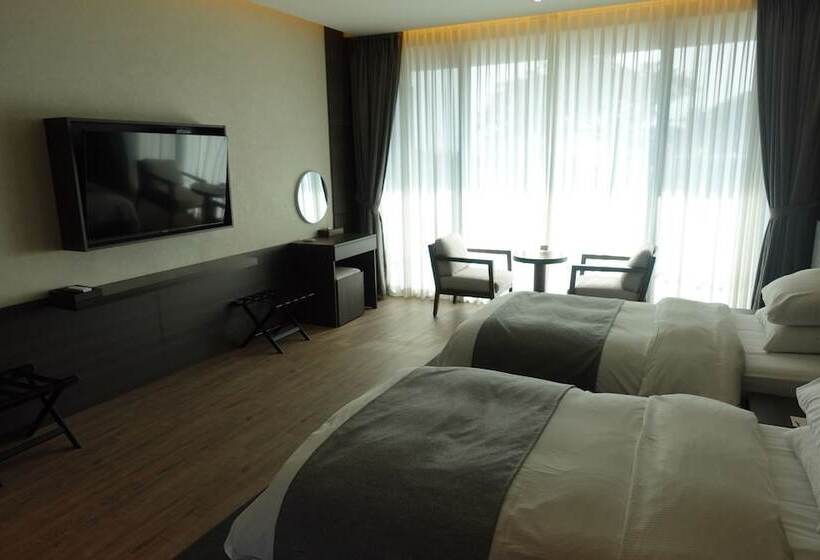 Hotel Pine Beach Golf