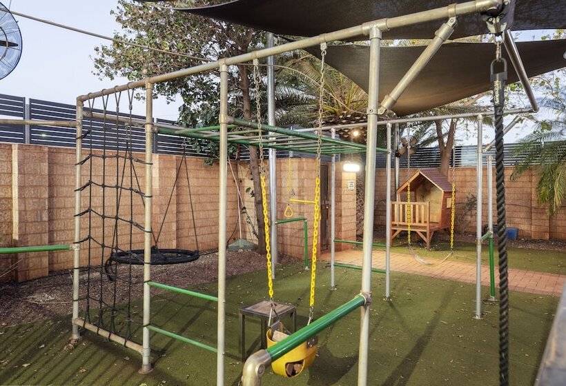 Hotel Red Sands Accommodation Newman