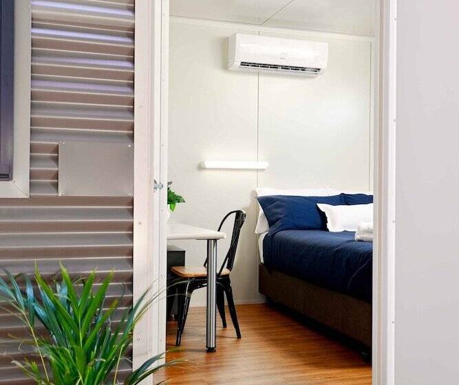 Hotel Red Sands Accommodation Newman