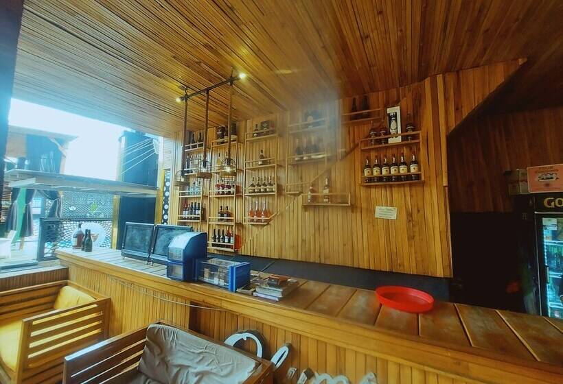 Olympus Hotel & Suites