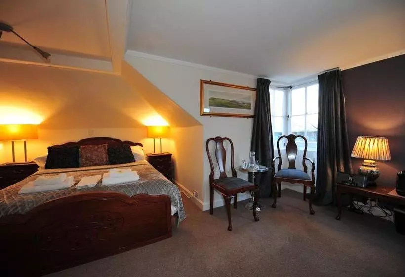 تختخواب و صبحانه Edinburgh Sixteen