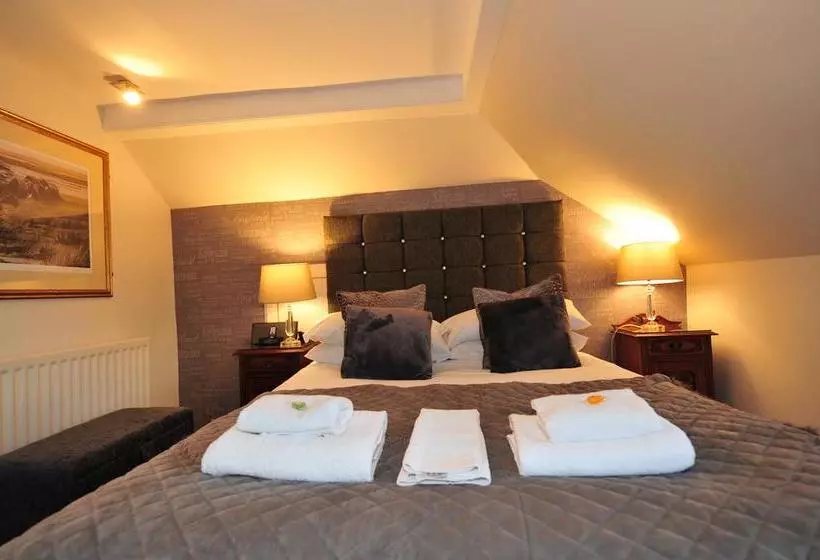 تختخواب و صبحانه Edinburgh Sixteen