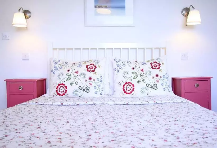 Bed and Breakfast Glencree House