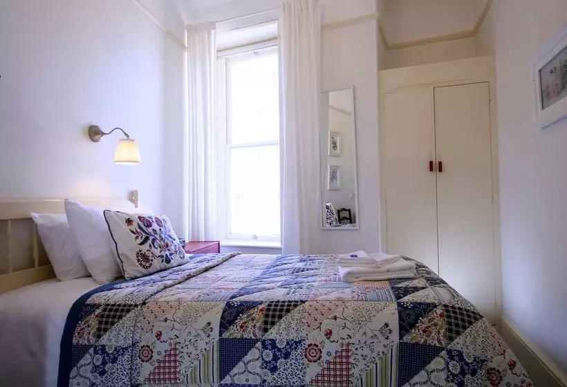 Bed and Breakfast Glencree House